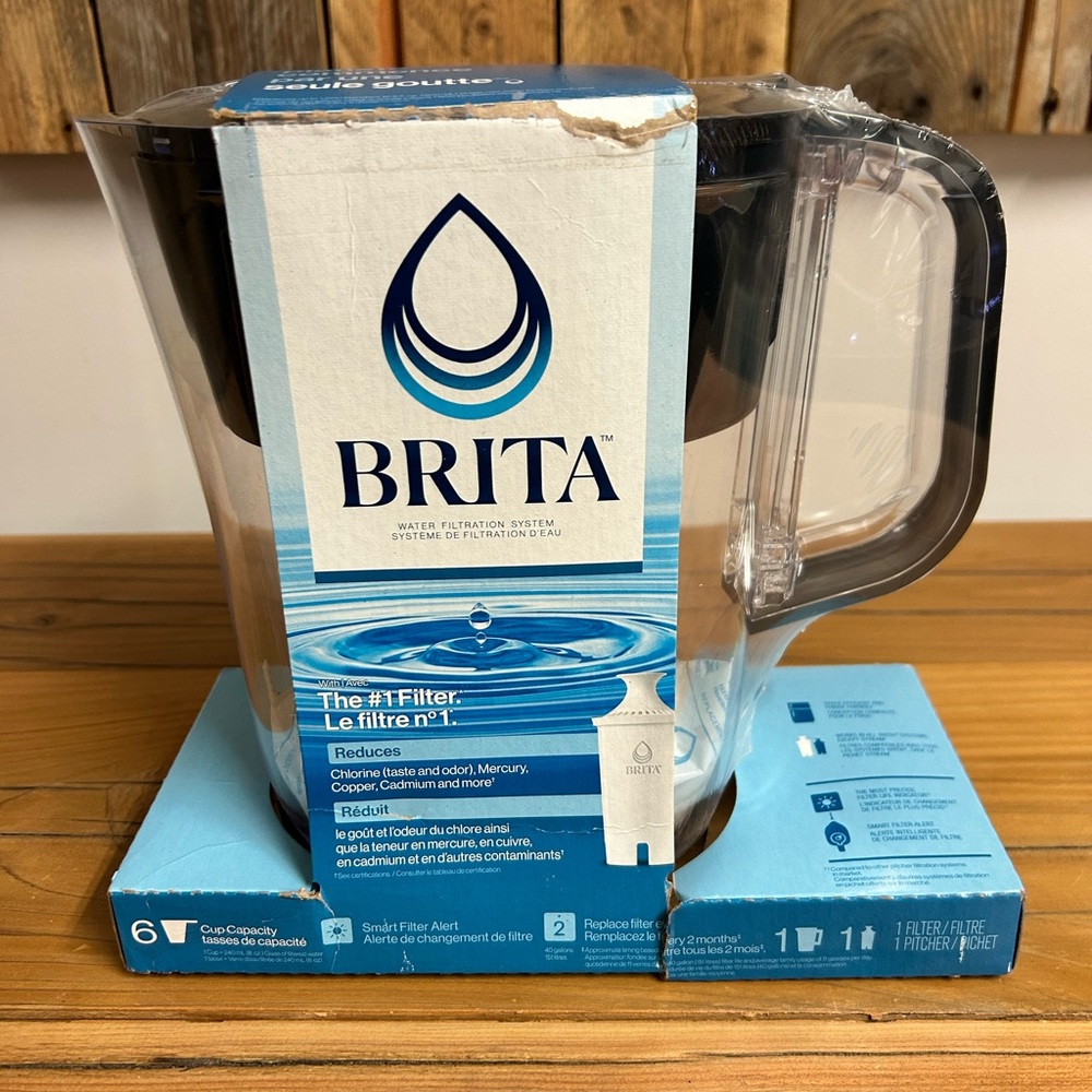 Brita 6 Cup Water Filter Pitcher NEW Factory Sealed w/ Filter BPA Free